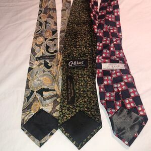 Mens ties 
